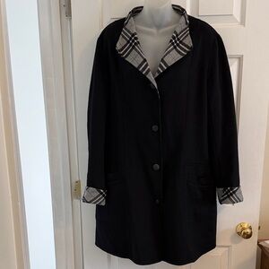 Women’s Cirrus Cashmere Black Button-up Coat with Gray Plaid Trim, size Medium